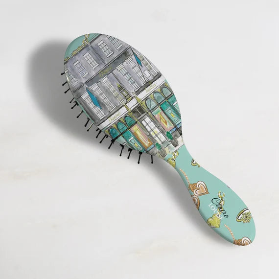 Claire Louise Hairbrush